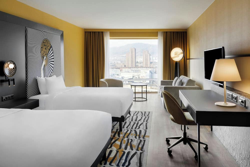 ルネッサンス チューリッヒ タワー ホテル 写真