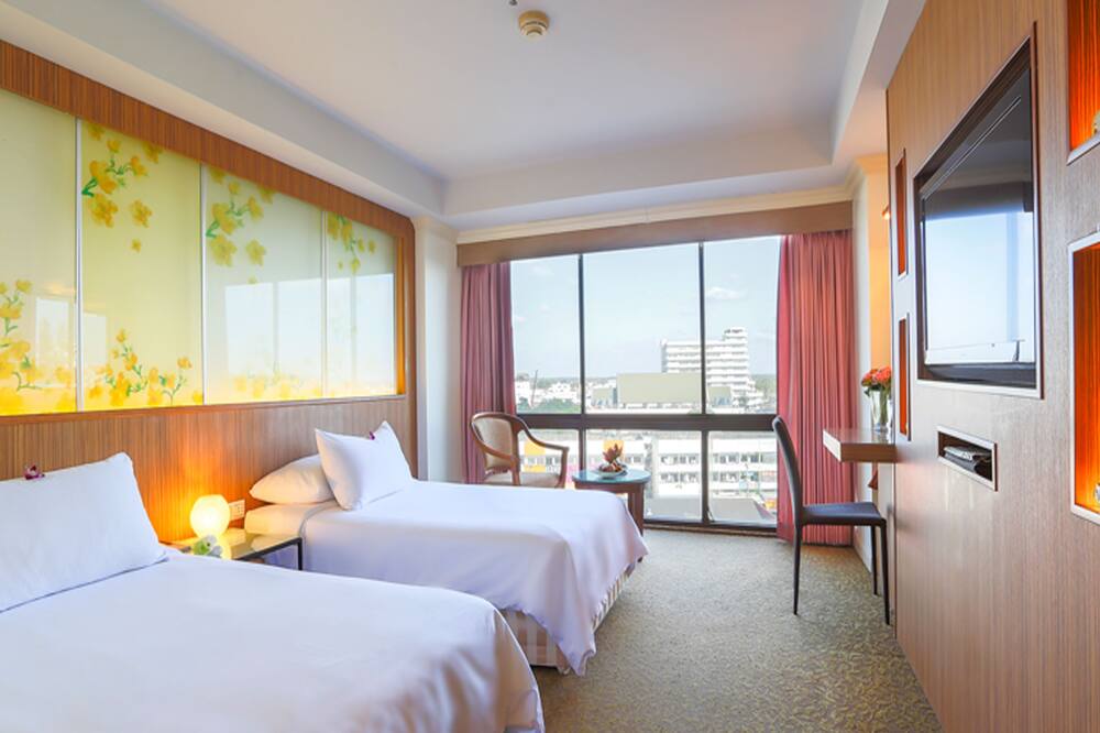 プロイ パレス ホテル 写真