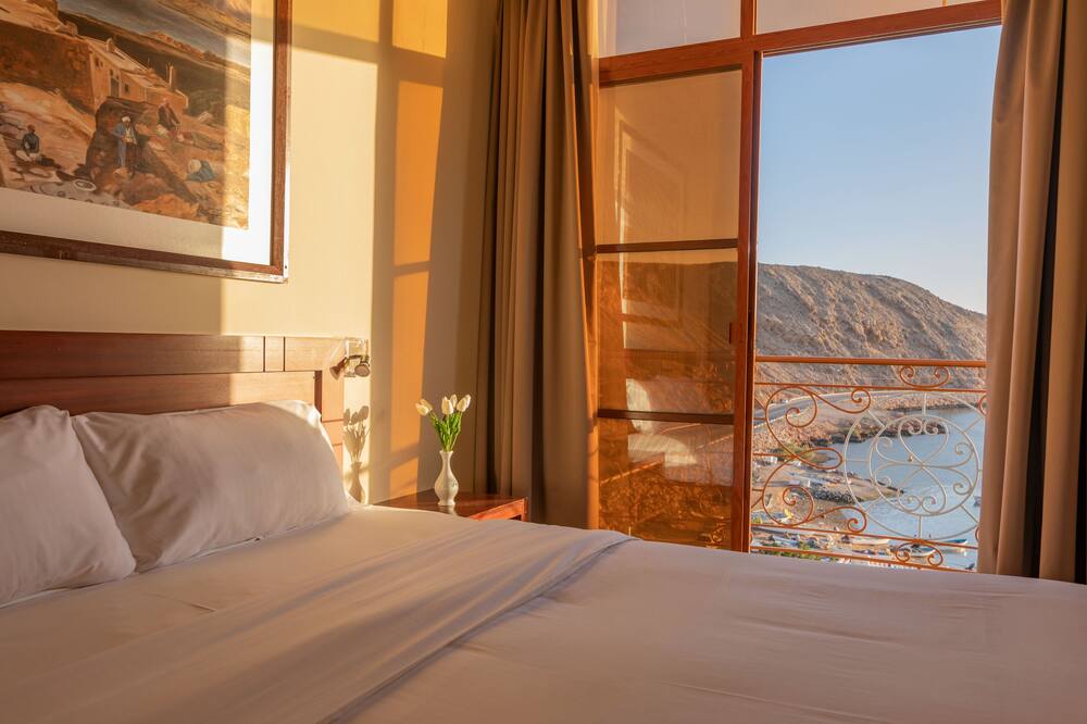 アル アイジャ プラザ ホテル 写真