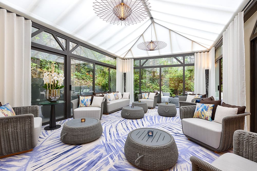 ガーデン エリッセ 写真