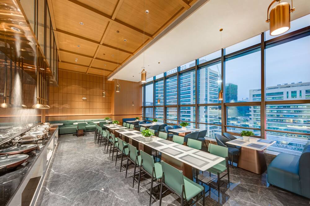 Elephant Hotel 写真