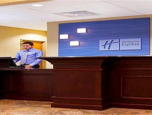 ホリデイ イン エクスプレス & スイーツ ウォーキガン by IHG 写真