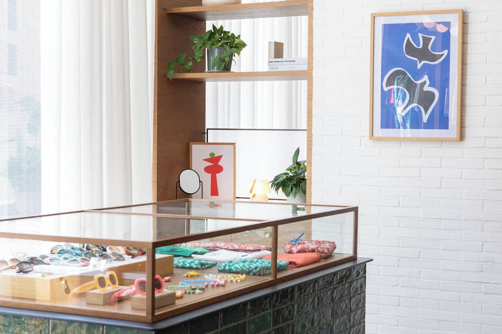 ザ ホクストン ポブレノウ 写真