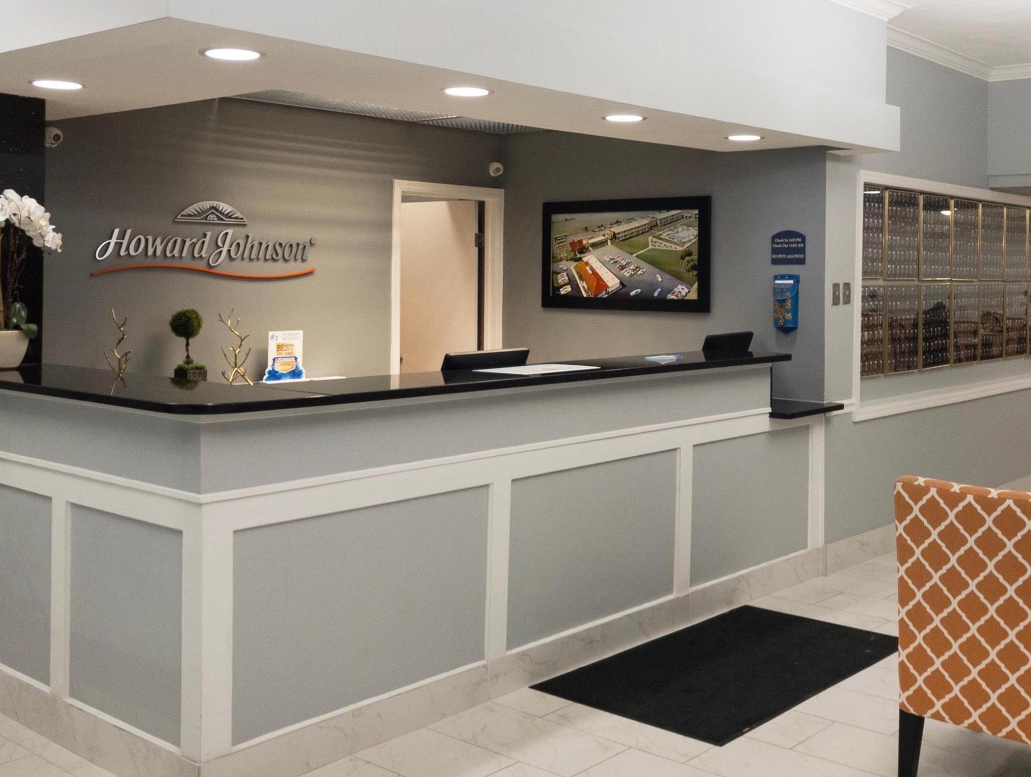 ハワード ジョンソン バイ ウィンダム ウォキーガン グレート レイクス 写真