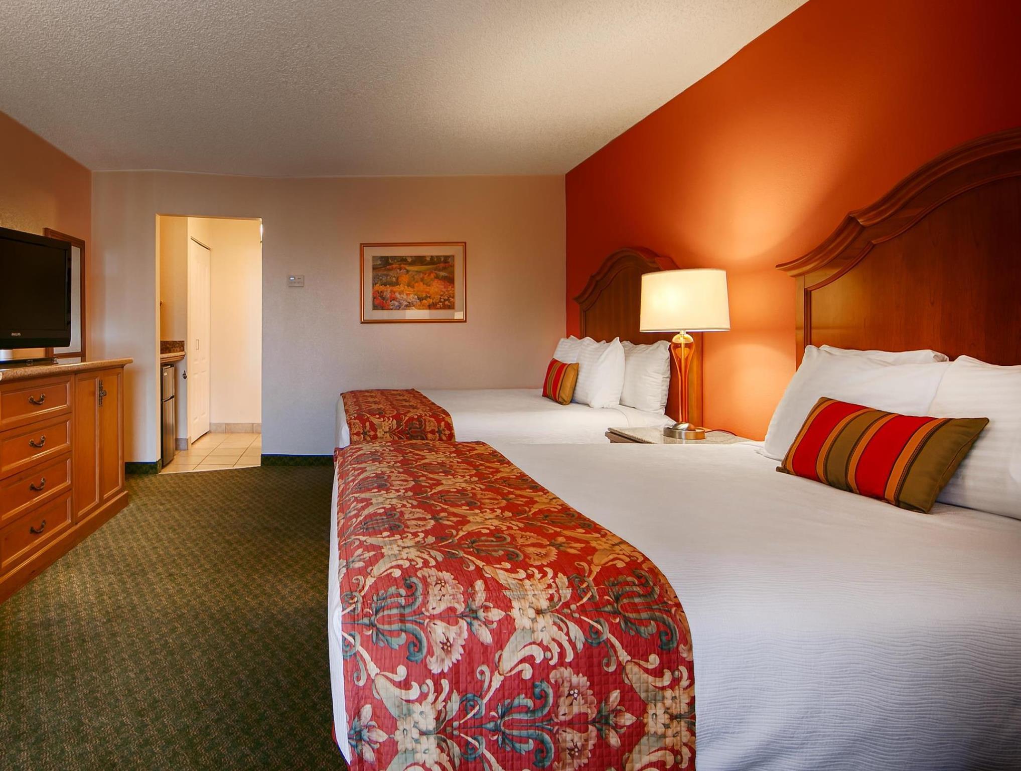 ベストウェスタン プラス ア ウェイファーラーズ イン アンド スイーツ 写真