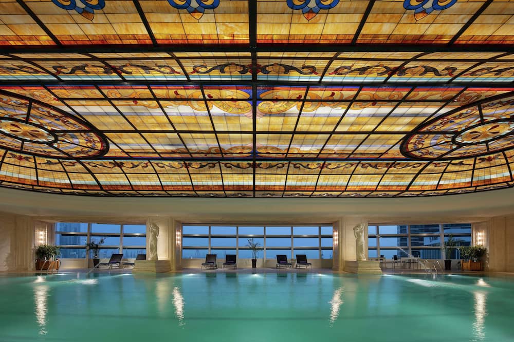 コンラッド ダリアン 写真