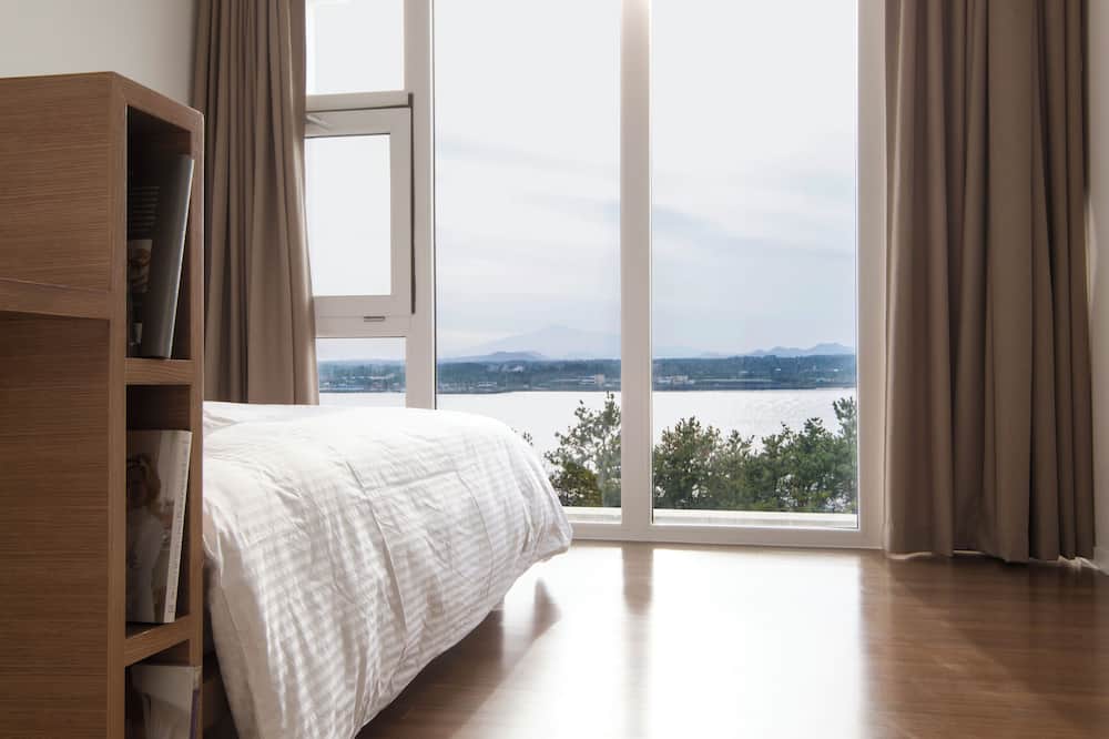 フェニックス アイランド 写真