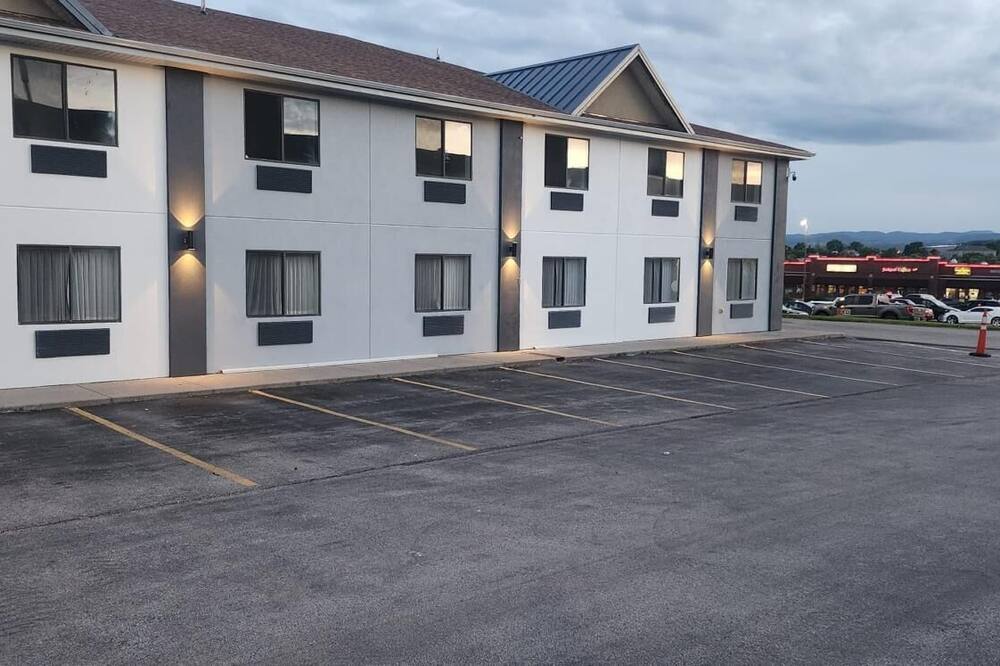 トラベロッジ バイ ウィンダム ラピッド シティ / ブラック ヒルズ 写真