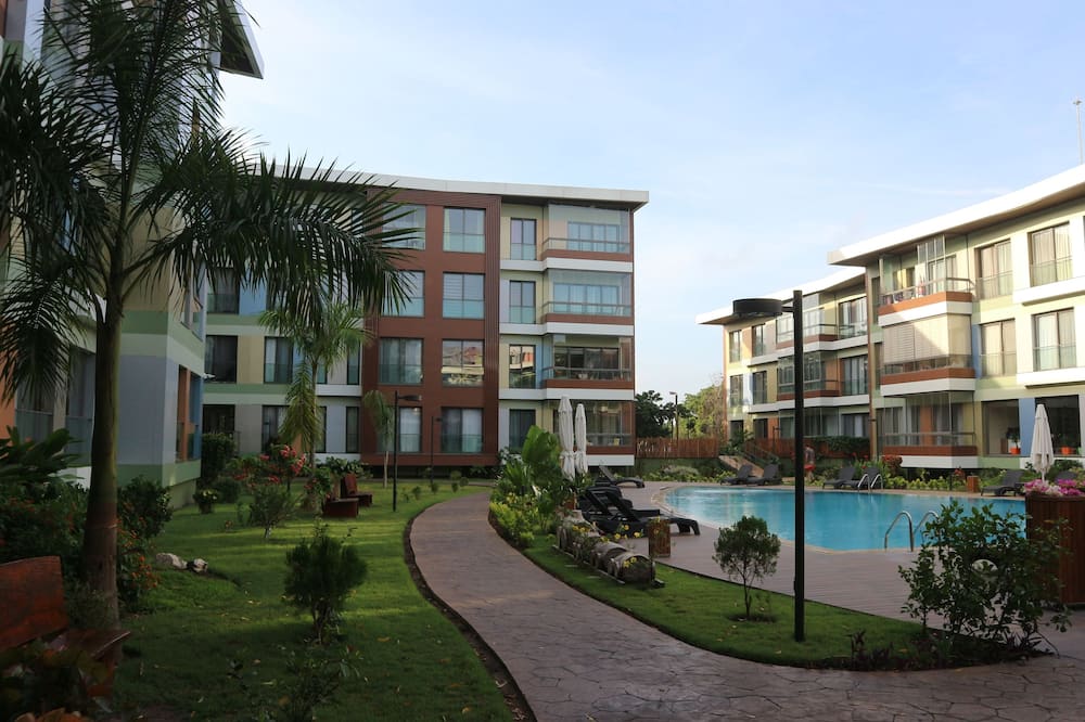 アクラ ラグジュアリー アパートメンツ カントンメンツ 写真