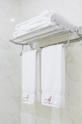 アンバセダー 写真