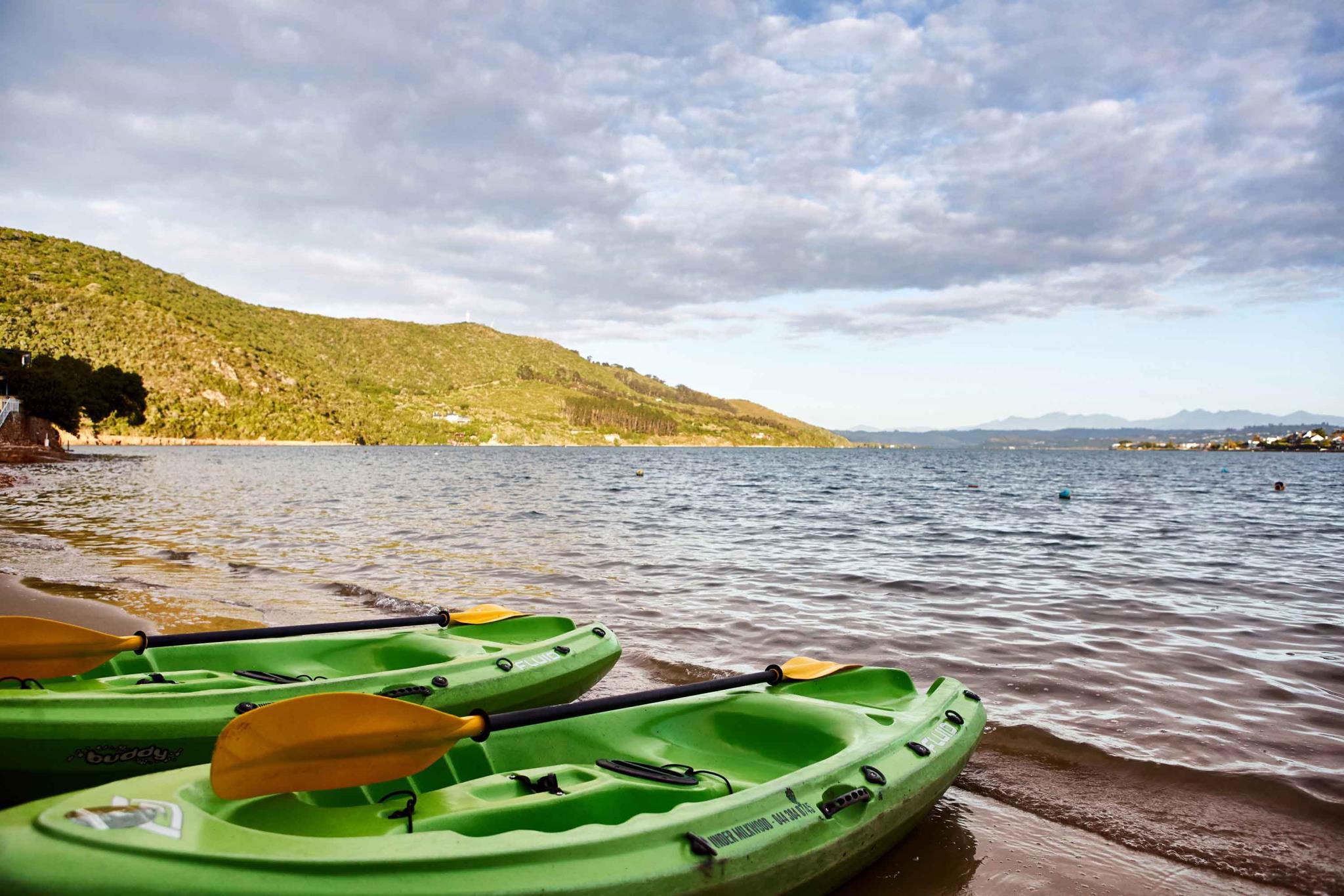 アンダー ミルクウッド シャレー 写真