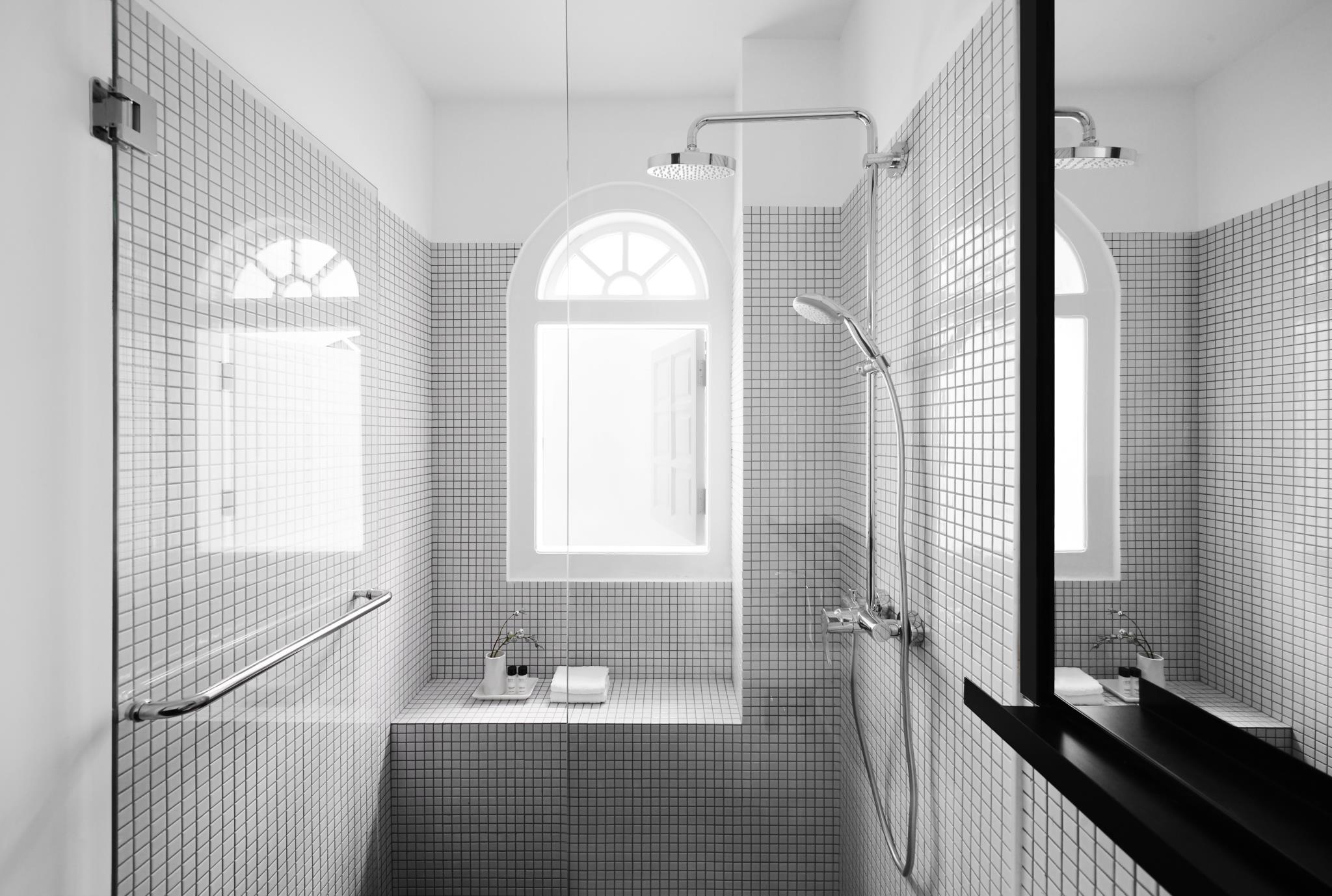 ホテル モノ 写真