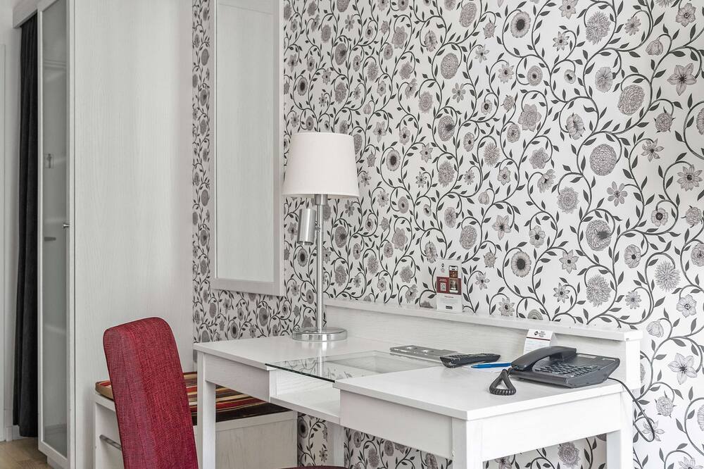 ベスト ウェスタン プラス エドワード ホテル 写真