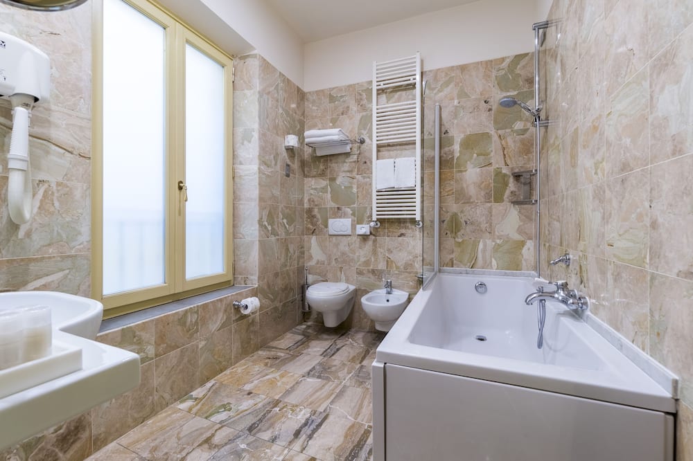 ホテル アート アトリエ 写真