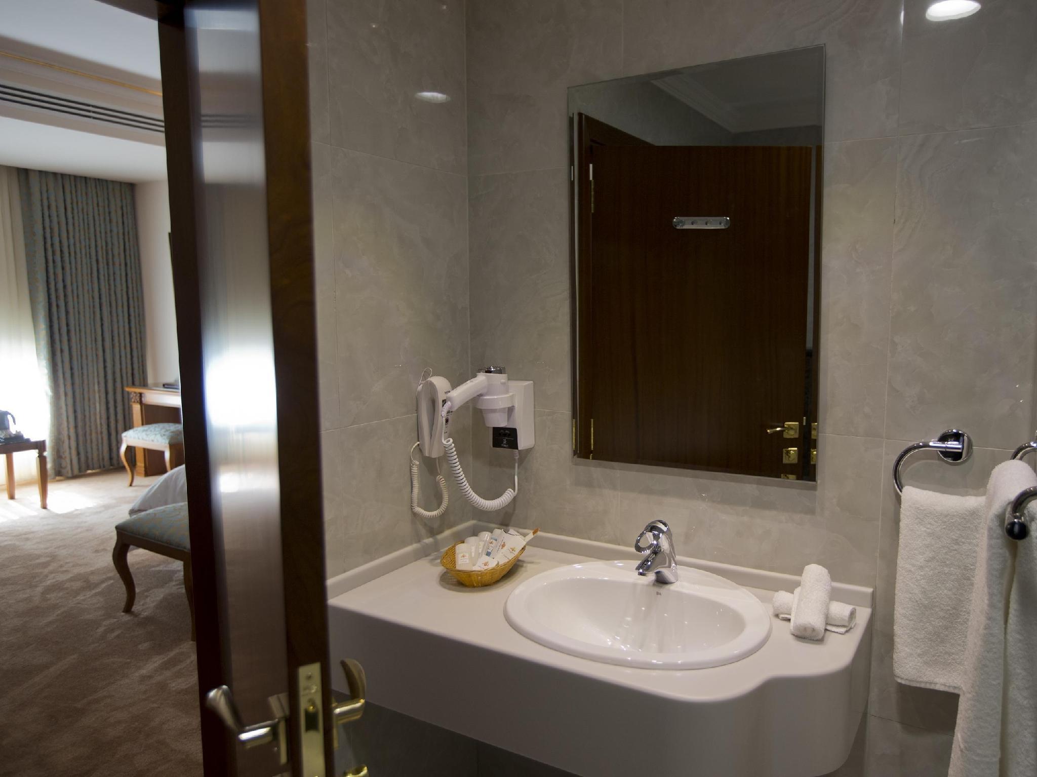 アンマン インターナショナル ホテル 写真