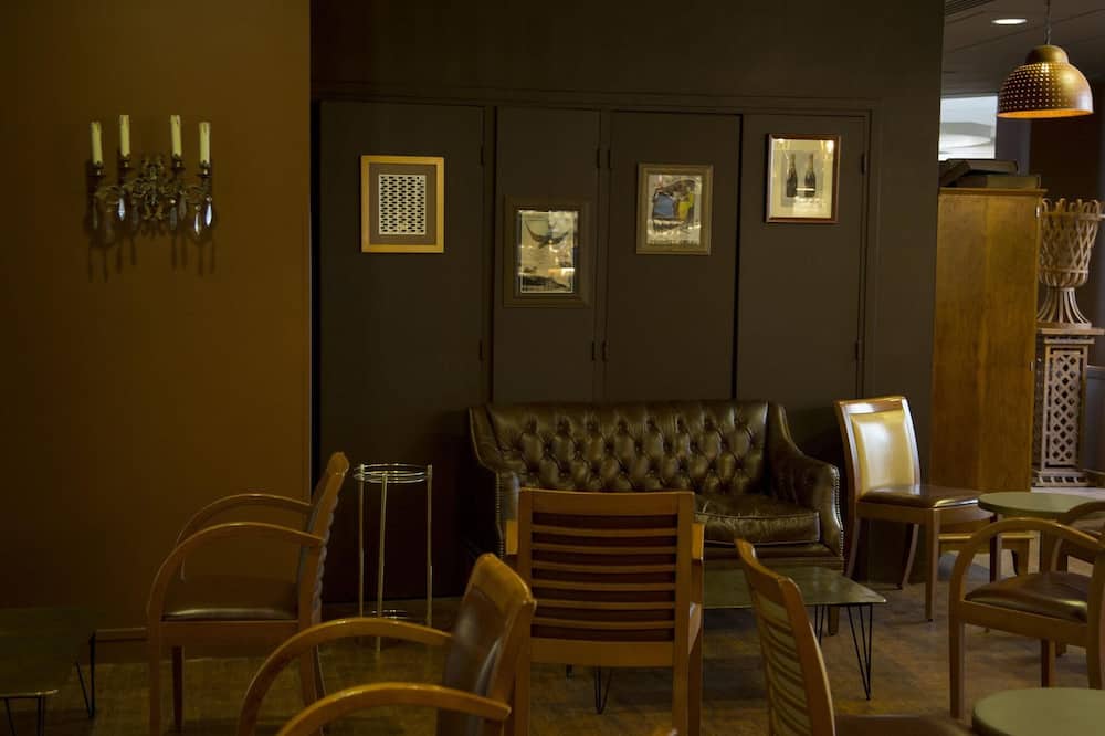 イビス パリ トゥール エッフェル カンブロンヌ 15区 写真