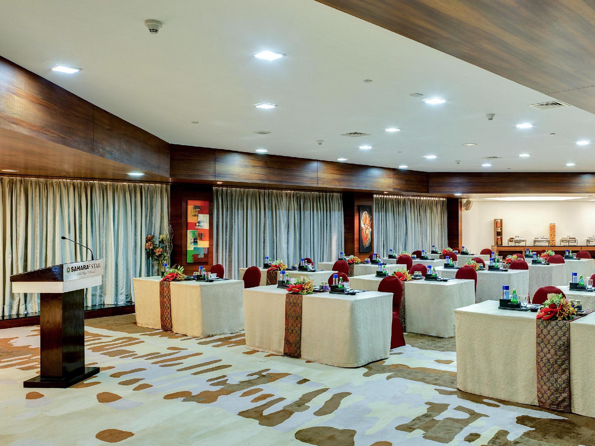 サハラ スター ホテル 写真