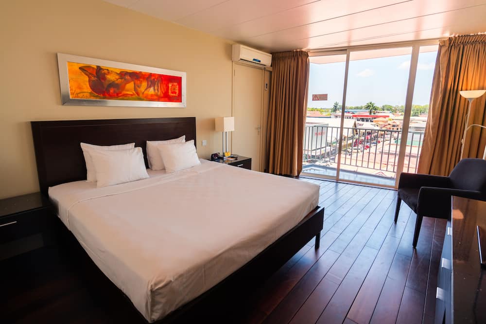 ラディソン ホテル パラマリボ 写真