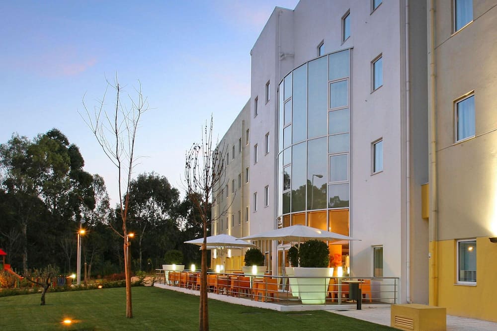 イビス リスボン アルフラジデ 写真