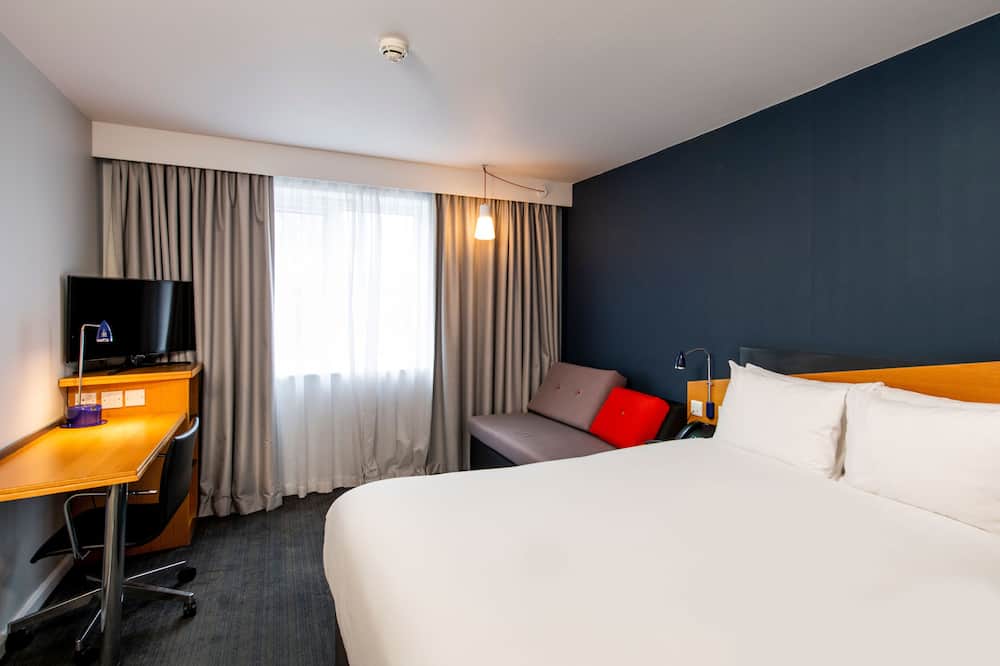 Holiday Inn Express Newport By IHG 写真