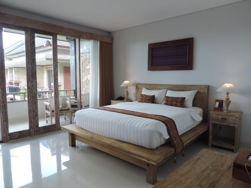 バトゥ エンパン ウブド 写真