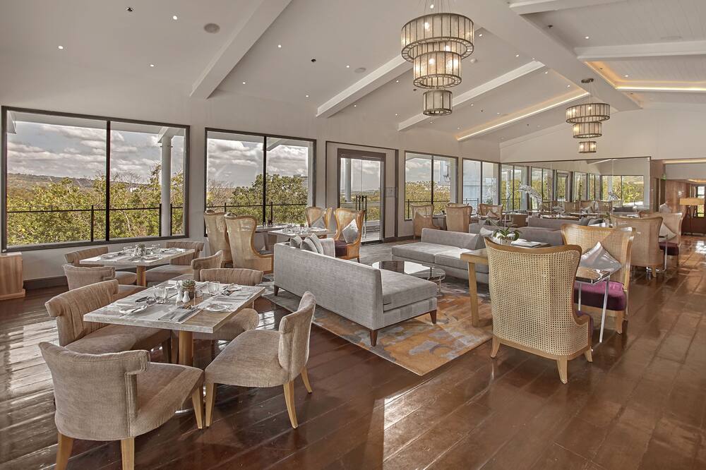 クエスト プラス カンファレンス センター クラーク 写真