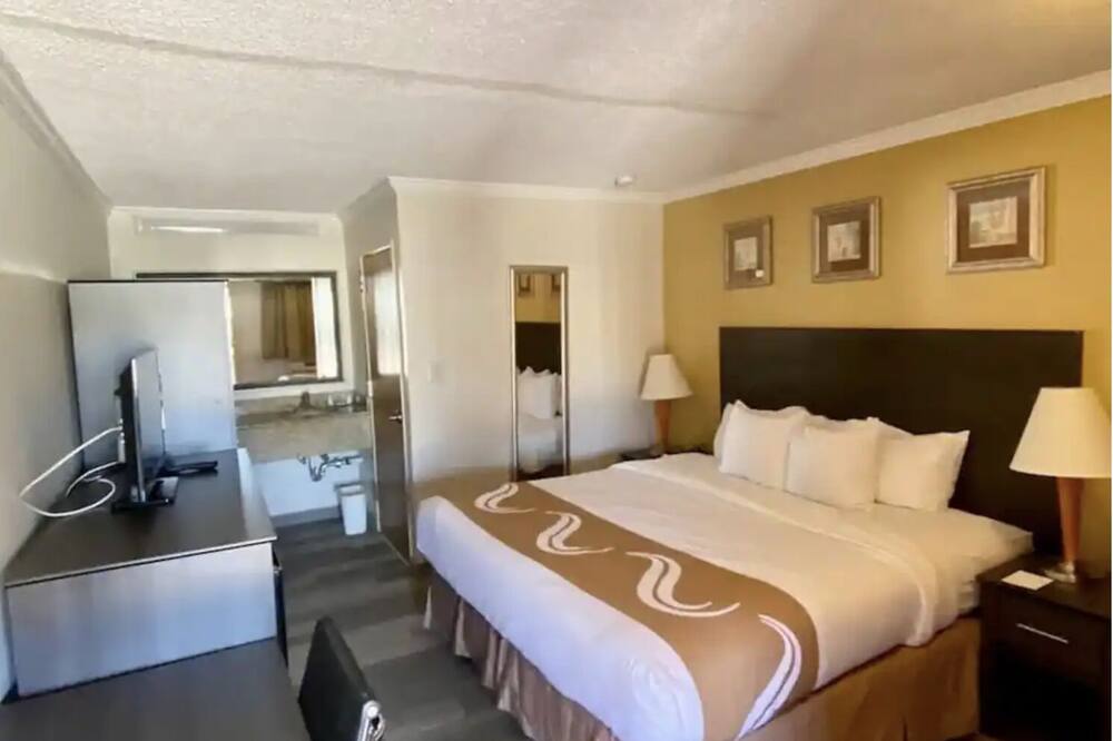 ハイビスカスイン＆スイーツ 写真