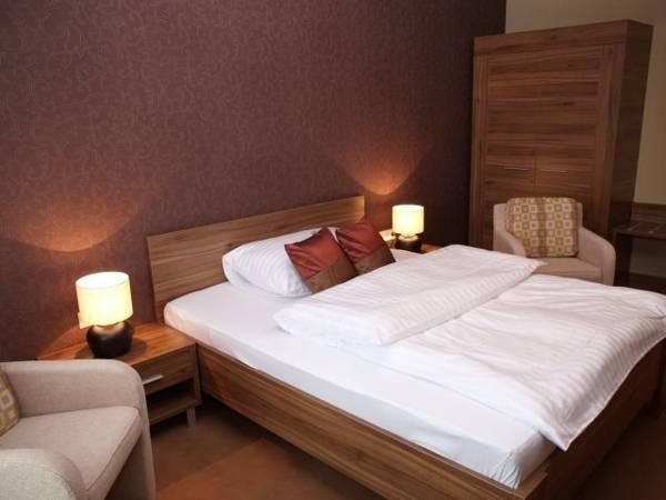 ホテル シティ ニトラ 写真