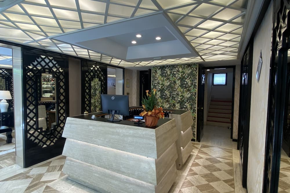 Hotel President - Vintage Hotel in centro 写真