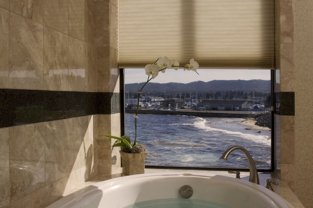 モントレー べイ イン 写真