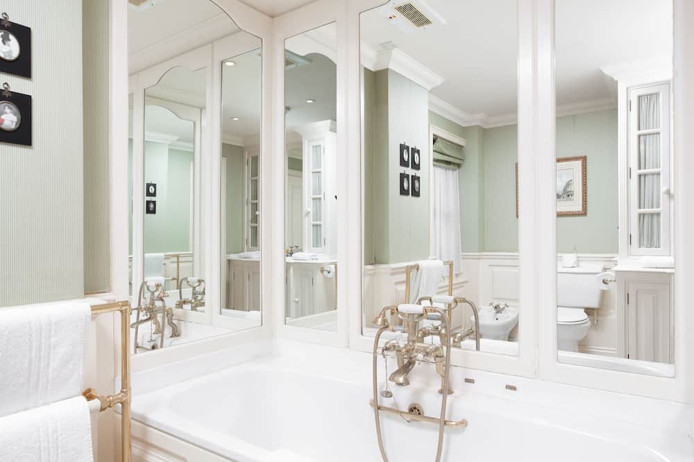 The Angel Posting House & Livery 写真