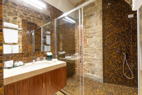 Donati Luxury Tower Suites 写真