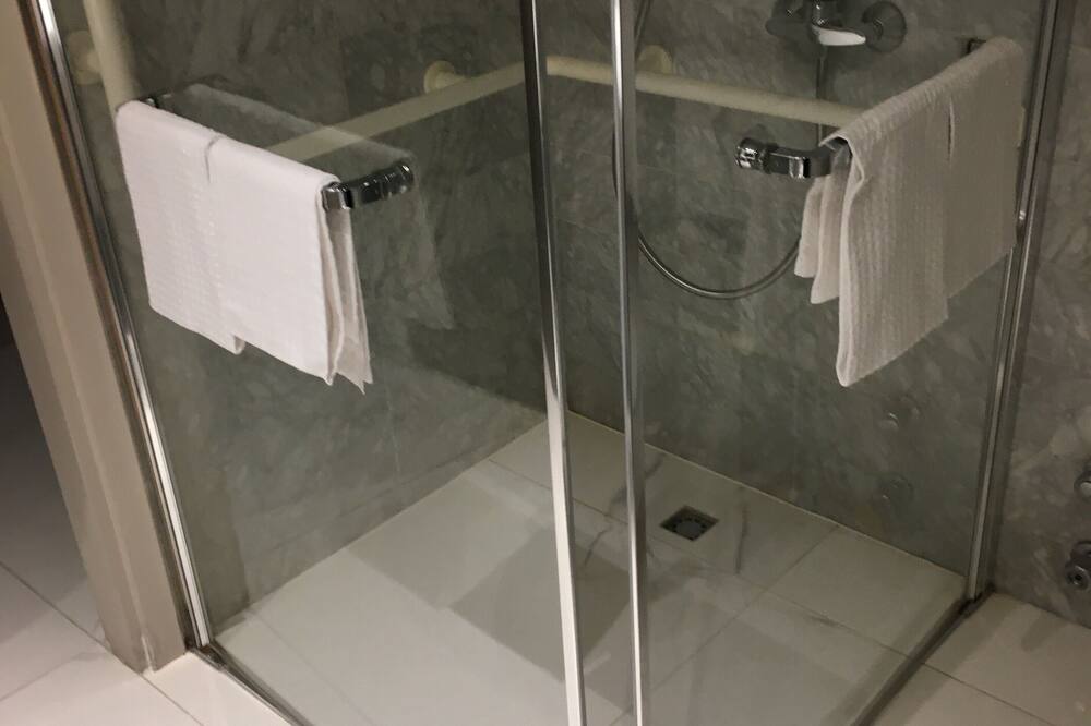 アルバヴィラ ホテル & コー 写真