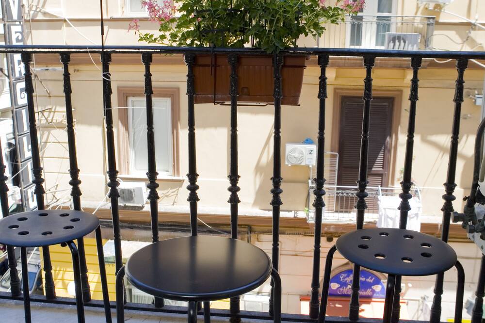 ホテル チネホリデイ 写真