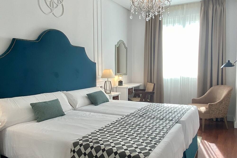 ホテル ダービー セヴィラ 写真