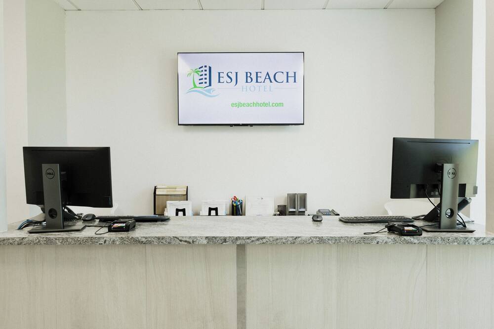 ESJ ビーチ ホテル 写真