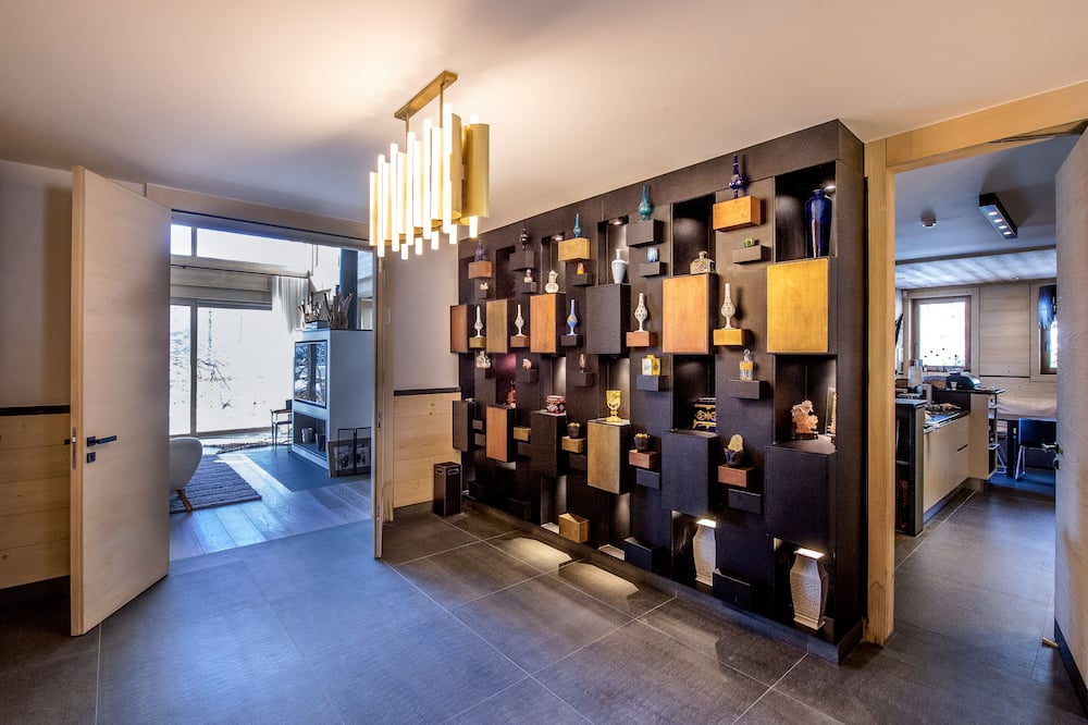 シャレー ミギ ラグジュアリー リビング アンド スパ 写真