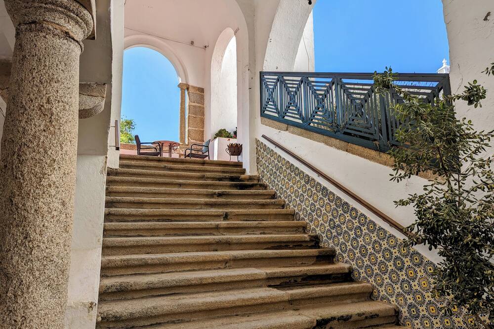 ホテル ソラー デ モンファリム 写真