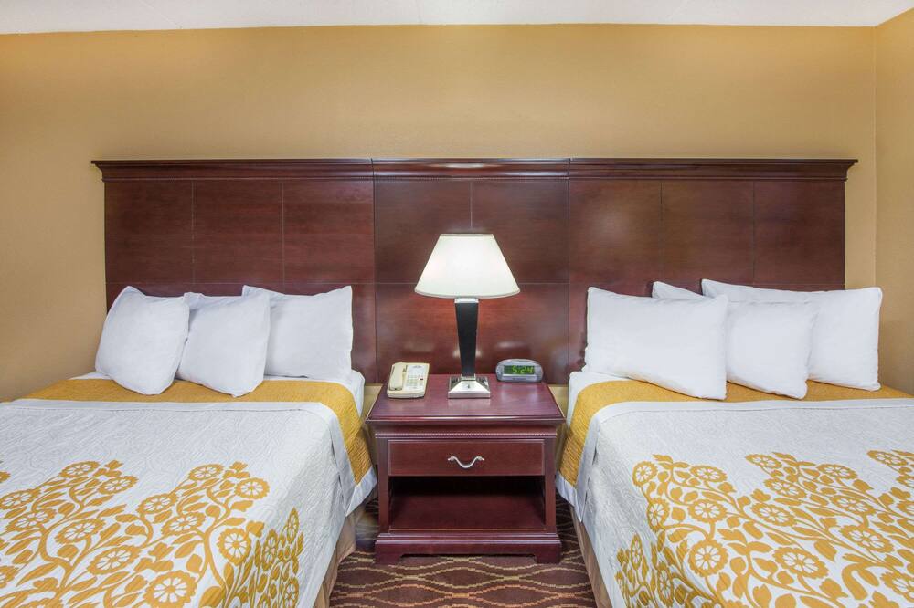 デイズ イン by ウィンダム パデューカ I-24 エグジット 4 写真