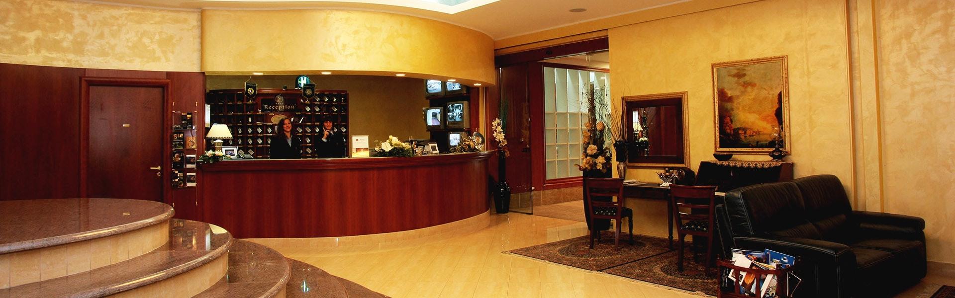 Hotel San Luca - Centro Congressi 写真