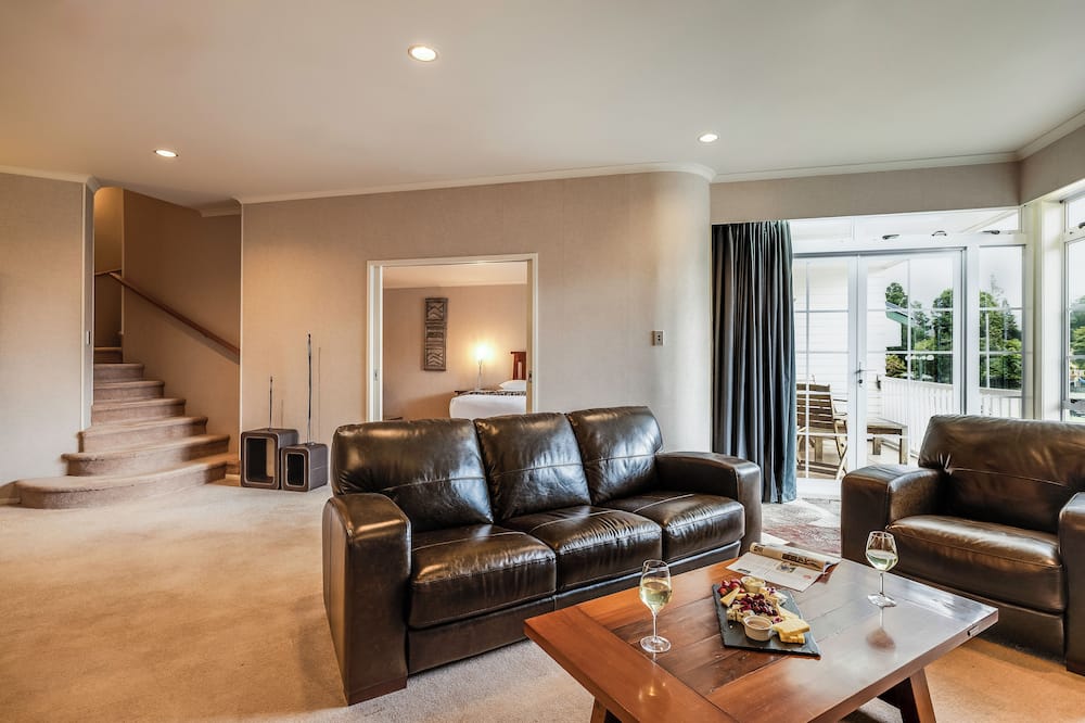 ワイラケイ リゾート タウポ 写真