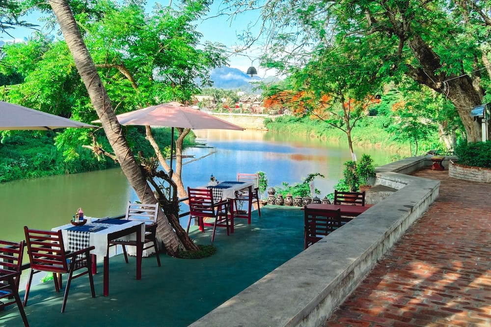 バン ラッカム リバー ビュー 写真