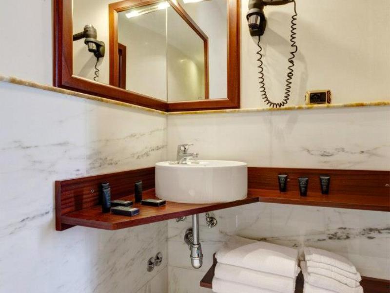 ホテル ベスト ローマ 写真