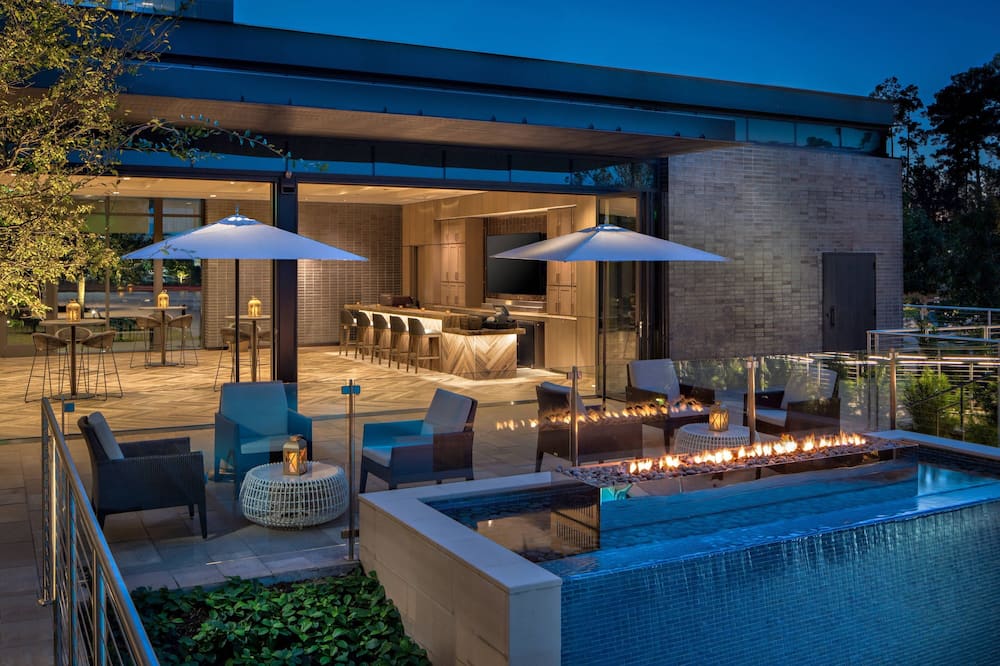 ヒューストン シティプレイス マリオット アット スプリングウッズ ビレッジ 写真