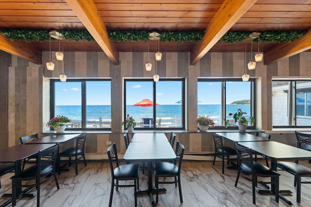 ピルグリム サンズ オン ロング ビーチ 写真