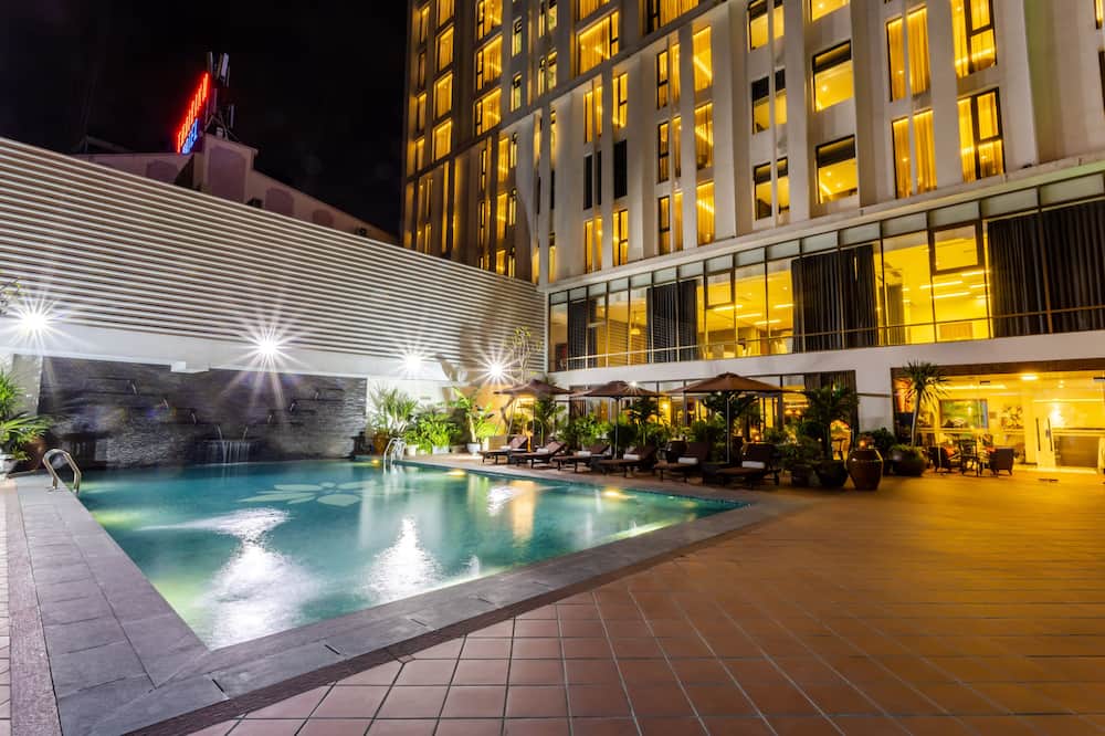 ホワイト ロータス ホテル 写真