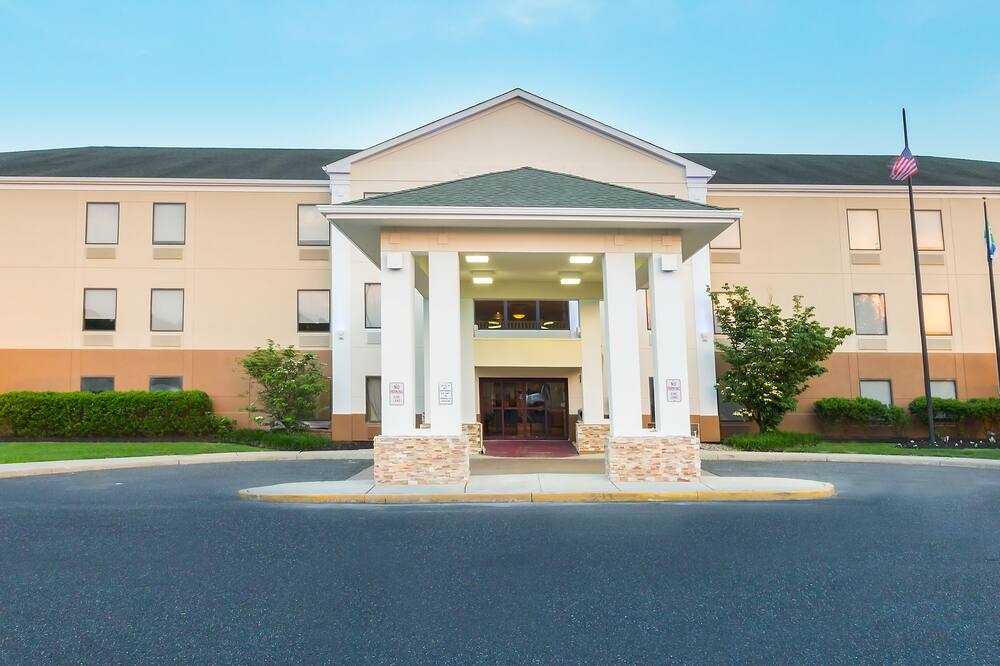 Holiday Inn Express & Suites Burlington - Mount Holly By IHG 写真