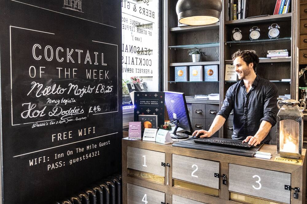 ザ イン オン ザ マイル 写真