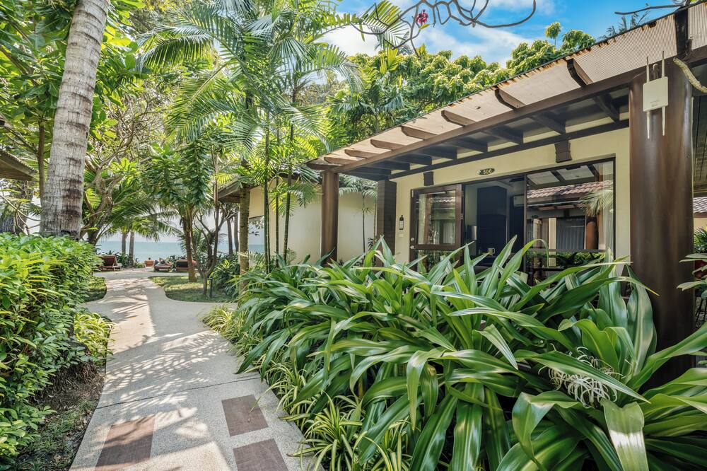 バーン チャウエン ビーチ リゾート & スパ 写真