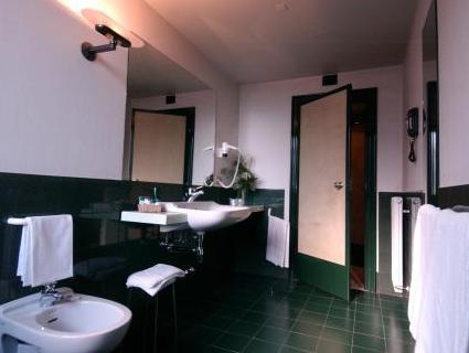 オテル ブオンコンジーヨ 写真